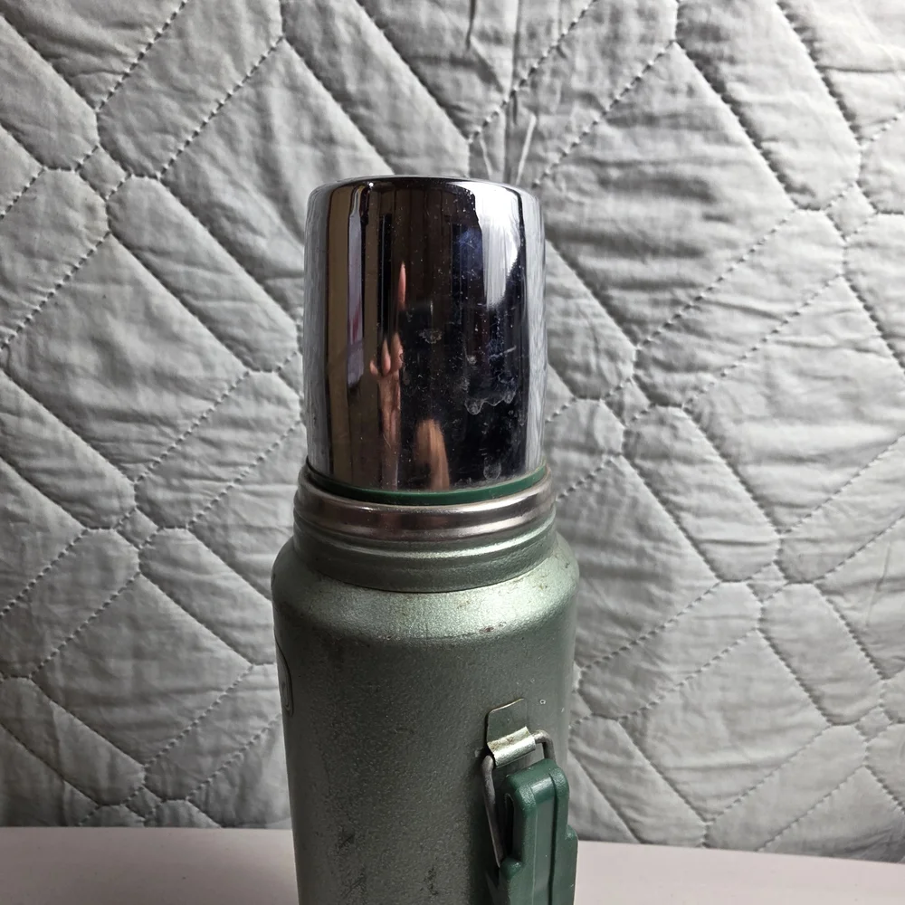 Aladdin Stanley Green Vacuum Bottle Thermos Quart A-944DH USA Pour Spout Top VTG - Picture 7 of 10